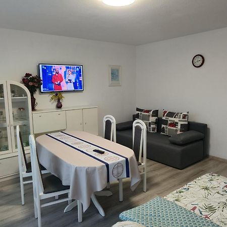 Mieszkanie Przy Parku Swinemünde Exterior foto